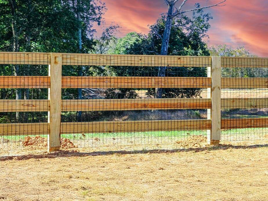 Farm Fence Contractor in St. Louis MO