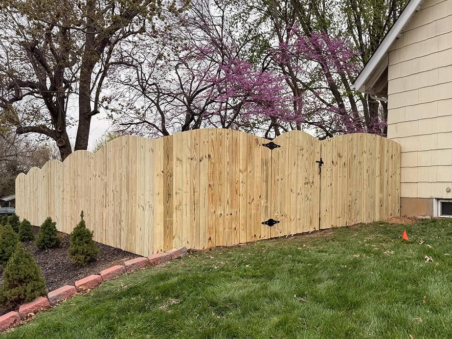 Wood Fence Contractor in St. Louis MO