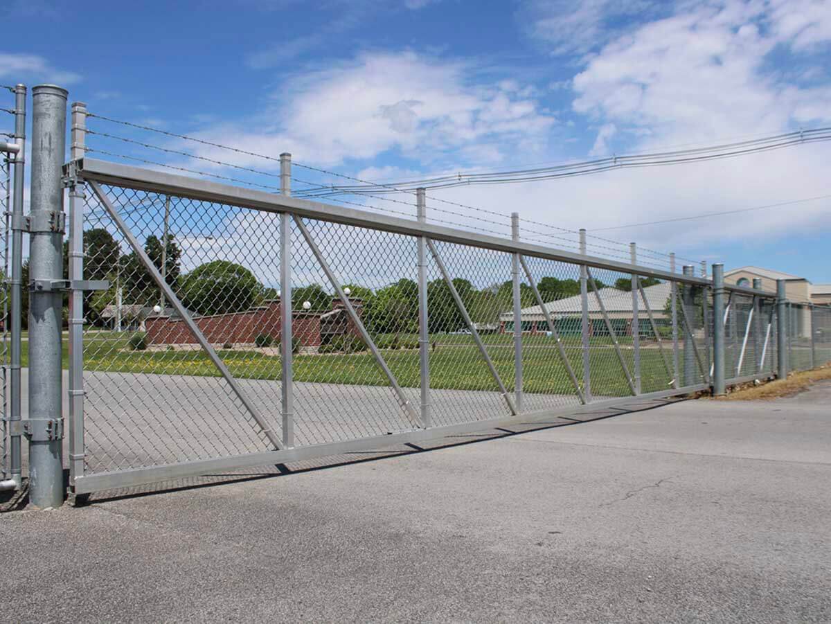 Chain Link Fences in St. Louis MO | Empire Fence & Custom Iron Works