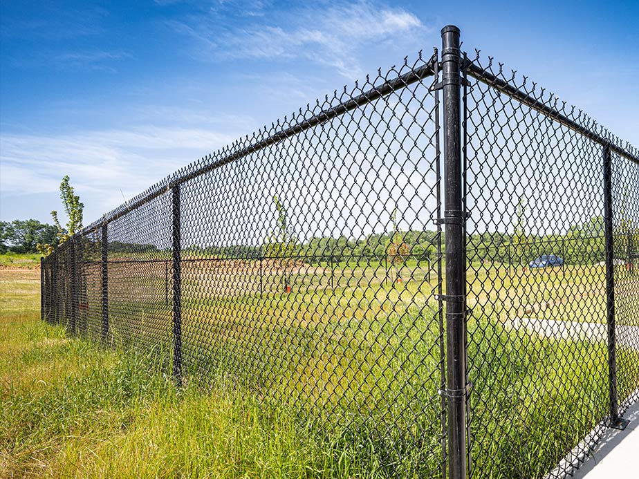 Frontenac Missouri residential and commercial fencing