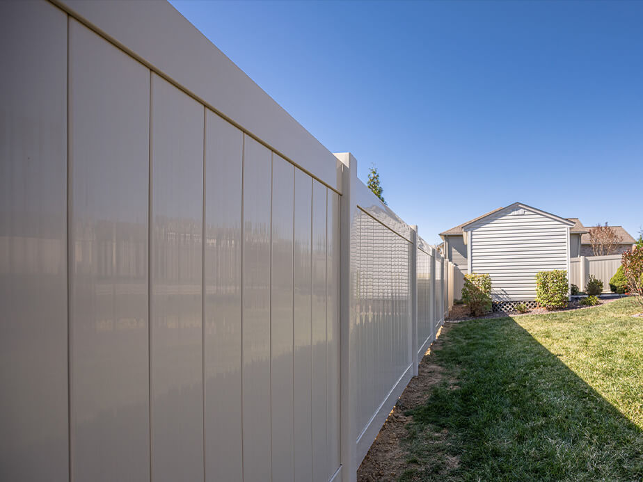 Privacy Fence Example in St Louis County Missouri